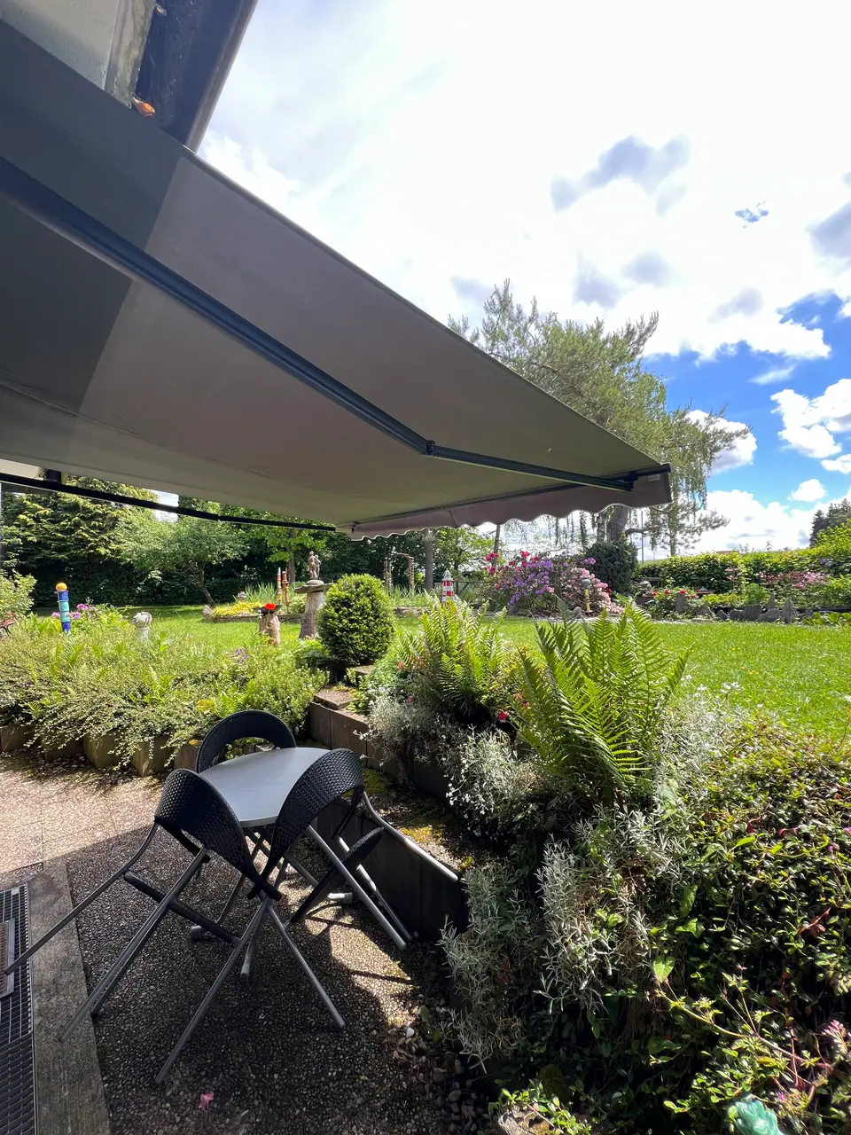 Terrasse mit Markise